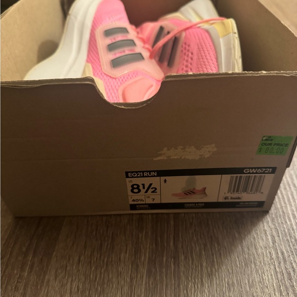 New women’s Adidas Barbie pink running shoes, size 8.5 - Picture 2 of 10